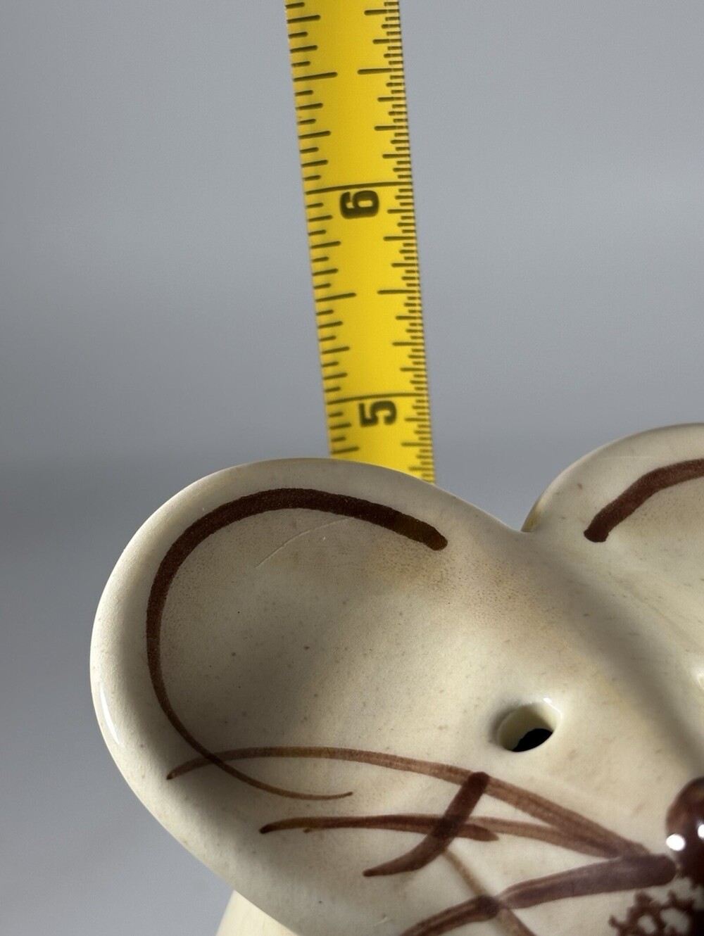 Vintage Ceramic Mouse Cheese Parmesan Shaker N.S. Gustin Kitschy Kitchen Decor - Picture 6 of 6